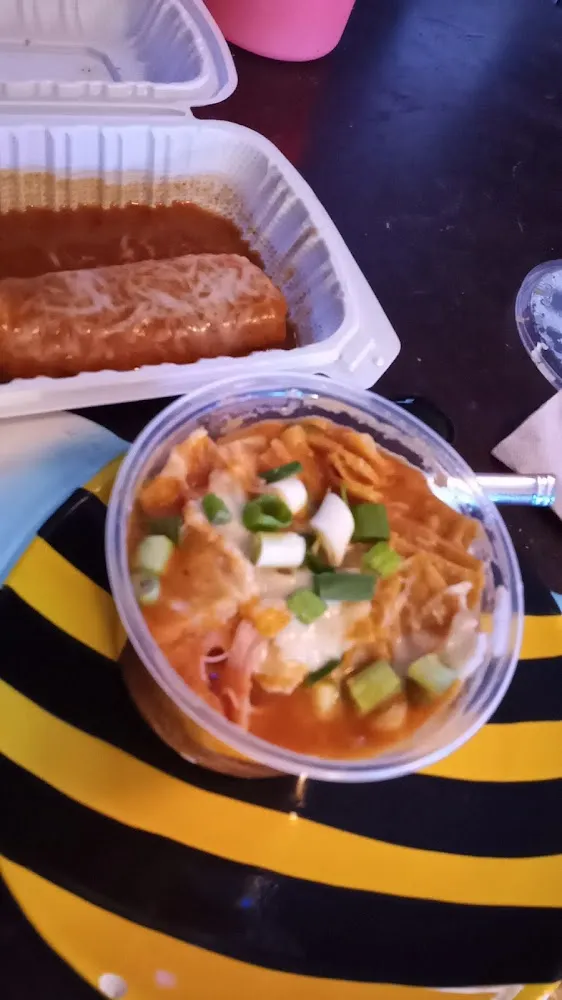 Chicken Tortilla Soup Sopa de Tortilla de Pollo